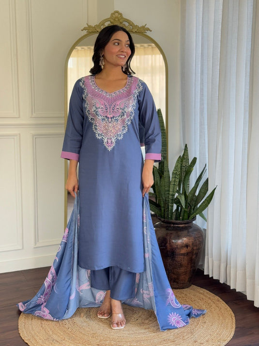 Women Embroidered PV Chanderi Kurta Set with Printed Vichitra Dupatta