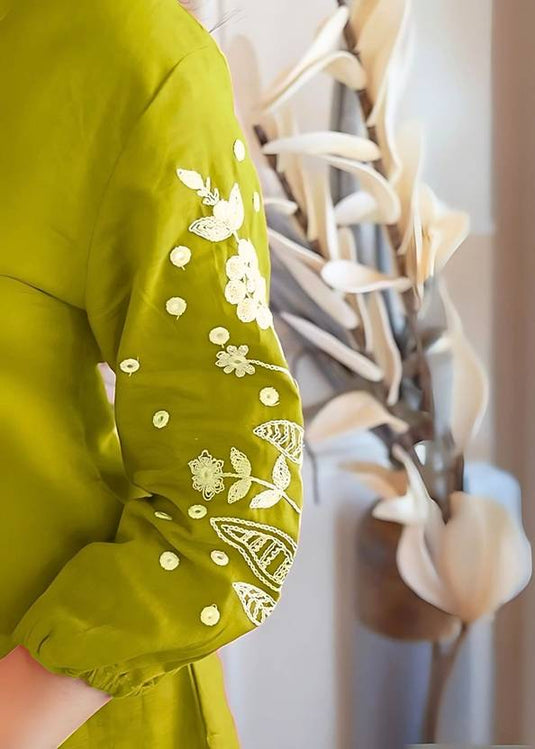 Elegant Embroidered Viscose Rayon Kurta & Magic Slub Co-ord Set with 3/4 Sleeves