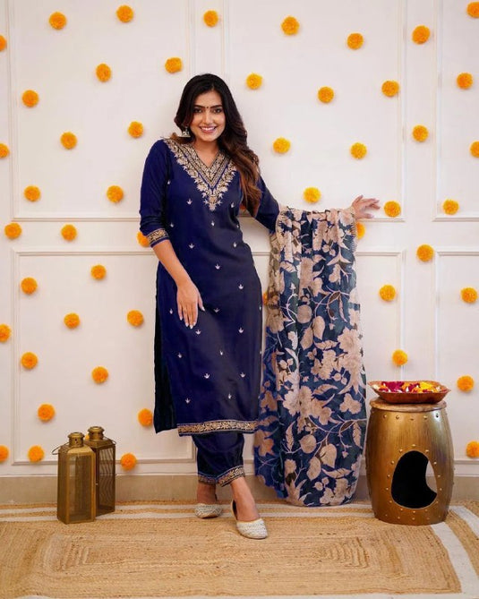 Elegant Embroidered Viscose Rayon Kurti Set with Chinon Dupatta