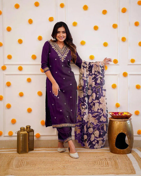 Elegant Embroidered Viscose Rayon Kurti Set with Chinon Dupatta