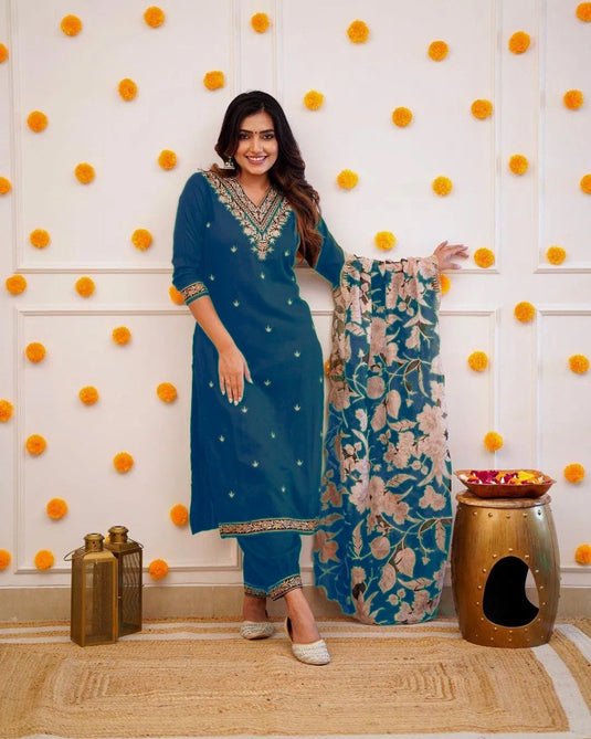 Elegant Embroidered Viscose Rayon Kurti Set with Chinon Dupatta