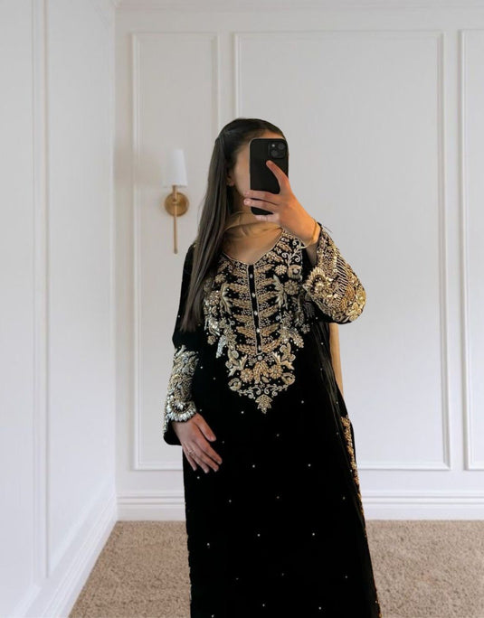 Women’s Georgette Embroidered Kurta Set with Silk Dupatta