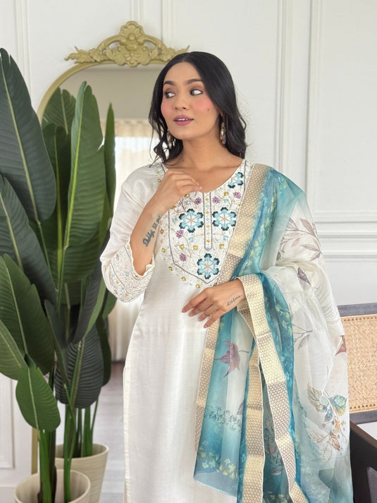 Elegant Embroidered PV Chanderi Kurti Set with Organza Dupatta for Women
