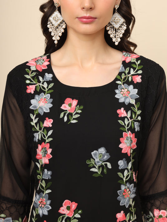 Women Georgette Lucknowi Chikankari Embroidered Straight Kurti