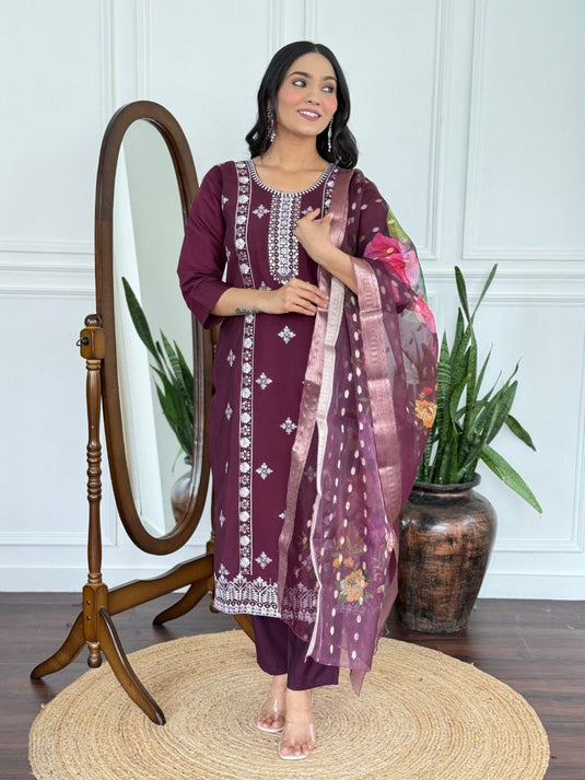 Elegant Embroidered PV Chanderi Kurti Set with Organza Dupatta