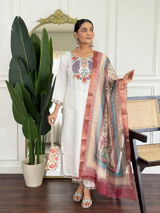 Elegant Embroidered PV Chanderi Kurti Set with Organza Dupatta for Women