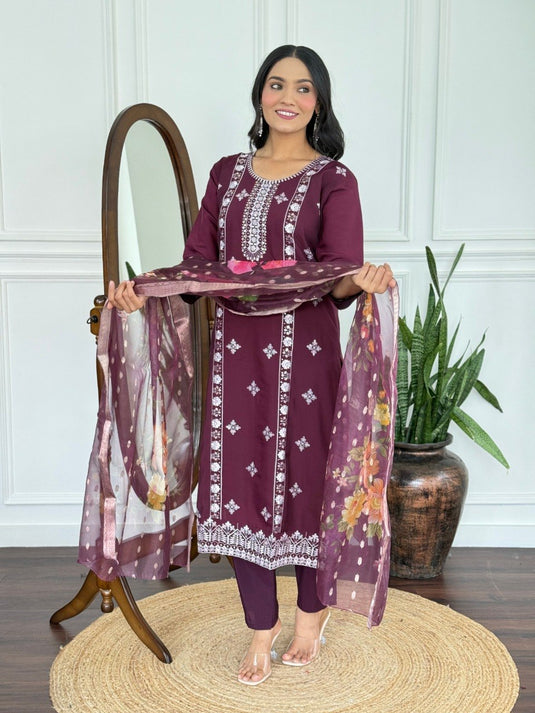 Elegant Embroidered PV Chanderi Kurti Set with Organza Dupatta