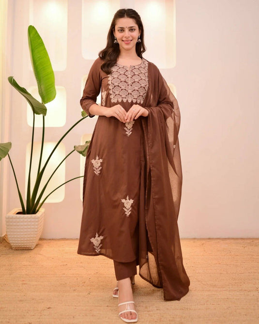 Women’s Embroidered Viscose Rayon Kurta Set with Vichitra Dupatta