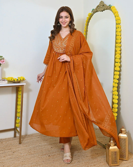 Women Embroidered Mul Chanderi Kurta Set with Printed Dupatta