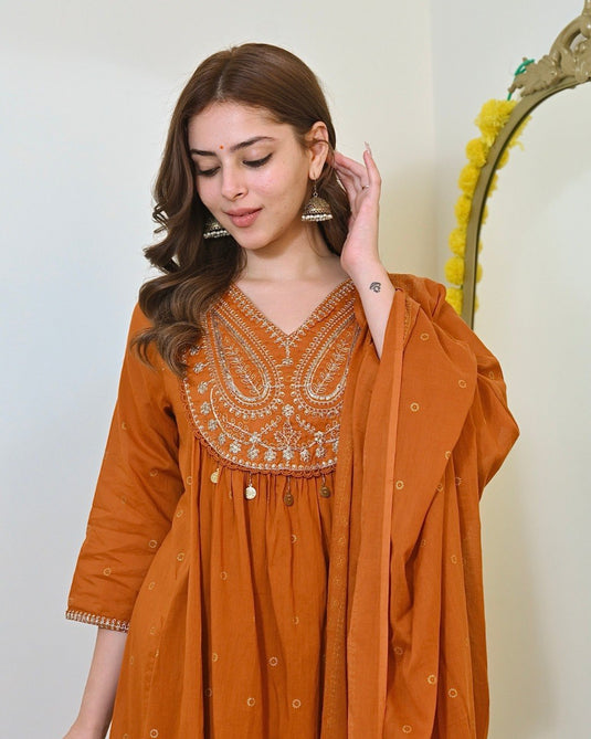 Women Embroidered Mul Chanderi Kurta Set with Printed Dupatta