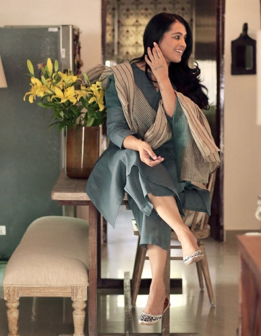 Elegant Solid Viscose Rayon Kurti Set with Printed Chanderi Dupatta