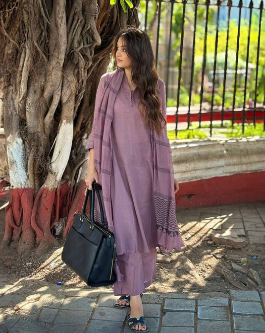 Elegant Solid Viscose Rayon Kurti Set with Printed Chanderi Dupatta