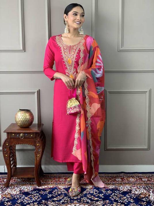 Women Embroidered Viscose Chanderi Kurta Set with Chinon Dupatta