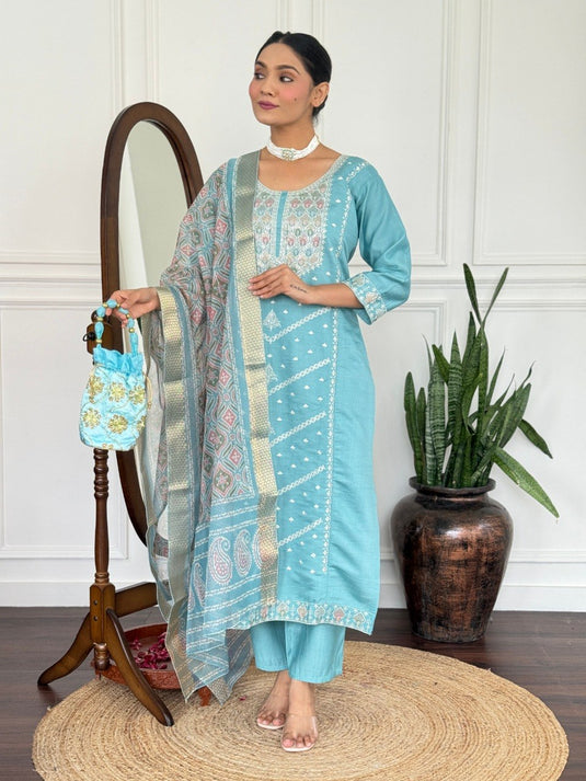 Elegant Embroidered PV Chanderi Kurti Set with Organza Dupatta for Women