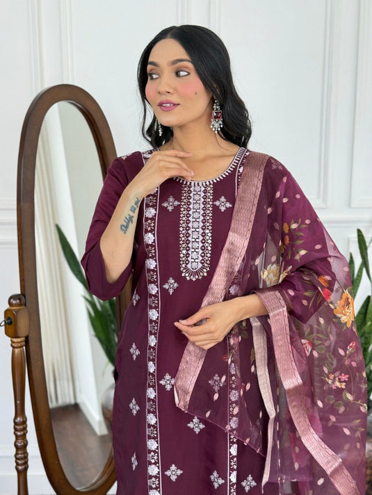 Elegant Embroidered PV Chanderi Kurti Set with Organza Dupatta