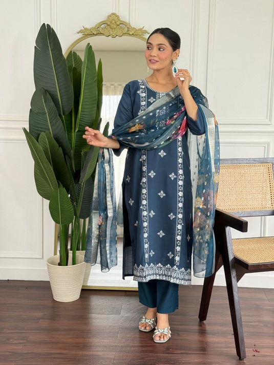 Elegant Embroidered PV Chanderi Kurti Set with Organza Dupatta